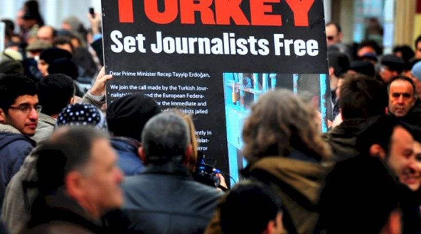 Τουρκία: 17 δημοσιογράφοι δικάζονται ως πραξικοπηματίες